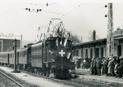 Train d’inauguration de la traction électrique Delémont-Delle, le 15 mai 1933, locomotive Ae 3/6I.
